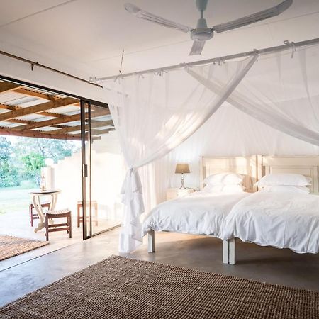 Makuwa Safari Lodge Mbabat Exterior photo